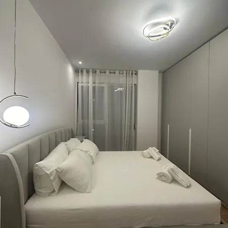 Apartment Escaped In Tirana